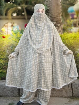 Alternative view of Khimar & Plazu - K37