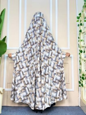 Alternative view of Semi Long Khimar (S04)